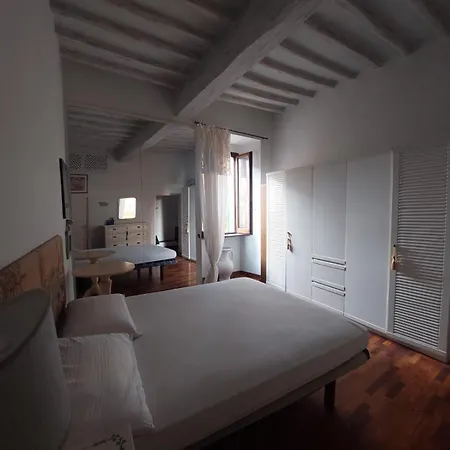 La Piazzetta Appartement *